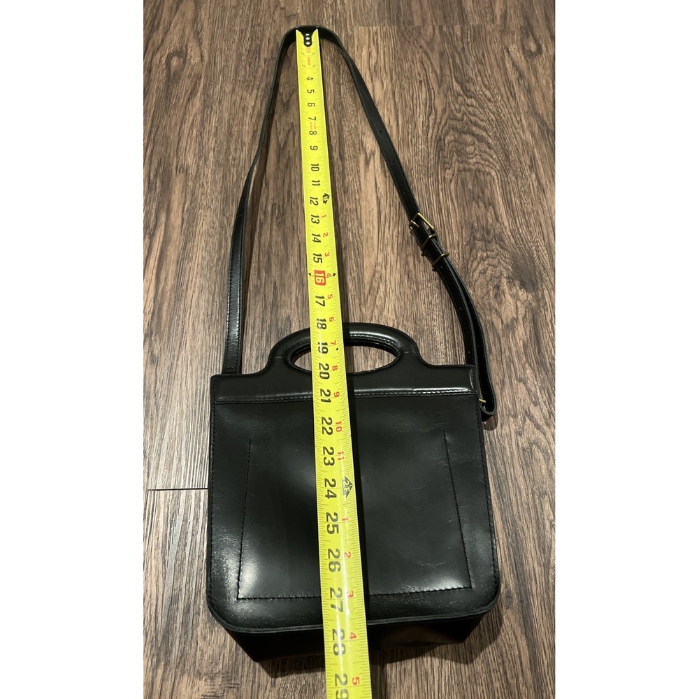 Madewell Leather Top Handle Toggle Crossbody Bag In Black - Picture 6 of 9